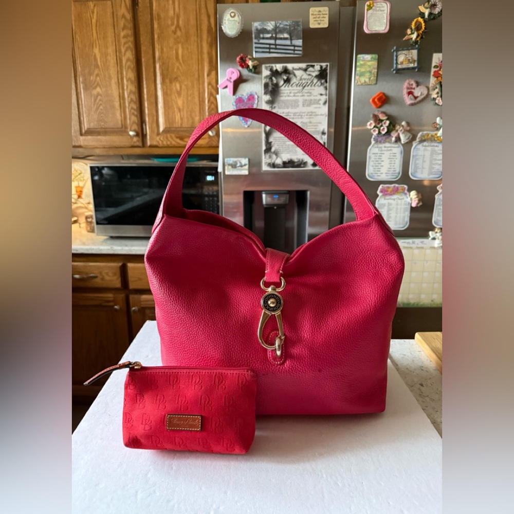 Dooney Bourke Belvedere Red Leather Hobo Shoulderbag & DB Cosmetic Purse